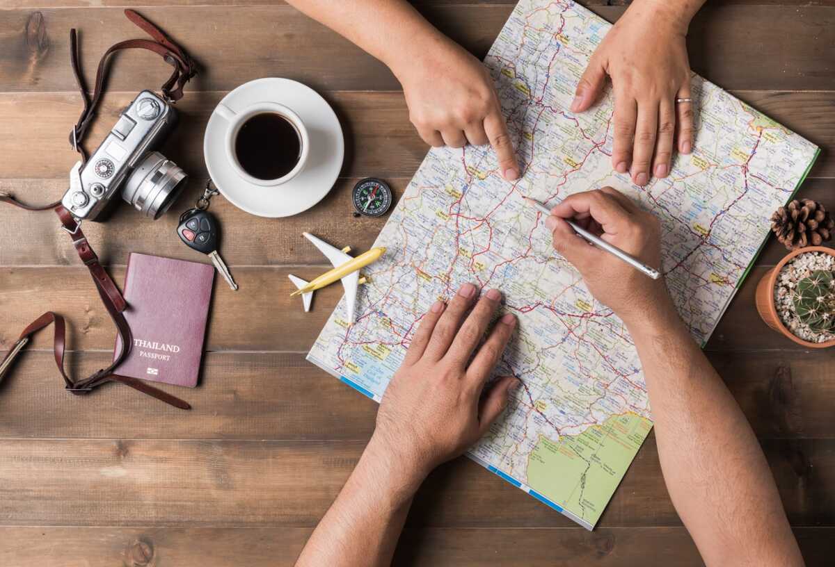 ¿Quiere viajar sin gastar mucho? Le tenemos 12 consejos Aspecto de la planificación de un viaje